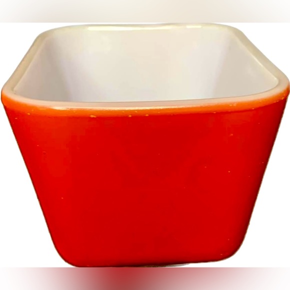Vintage Pyrex Glass Refrigerator Dish Primary Red #501B NO LID - Picture 3 of 5